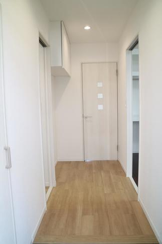 玄関～廊下