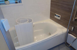 浴室・洗面のリニューアルですっきりと