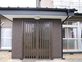 玄関(リシェント引戸)