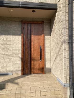 玄関ドア交換でイメージチェンジ！