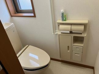 工事前（２階トイレ）