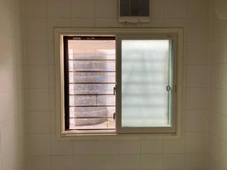 浴室窓（工事後）