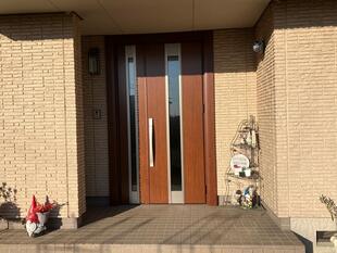 玄関ドア交換でイメージチェンジ！