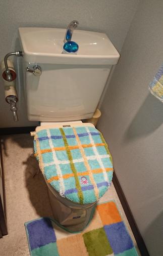 ２Fトイレ　BEFORE