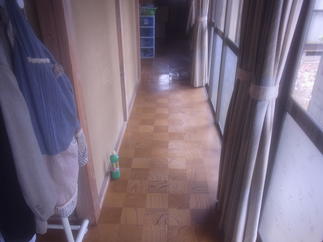 廊下　ビフォー　施工前