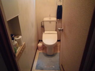 トイレ　ビフォー(施工前)