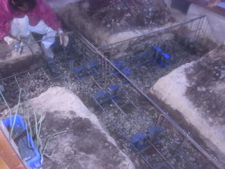 基礎立上りを施工