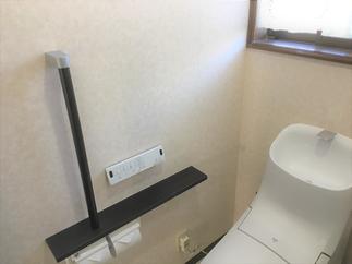 棚付き手摺で、おしゃれに