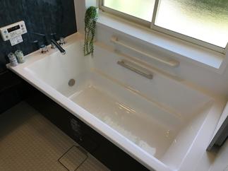 ストレートライン浴槽