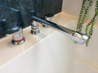 ツーハンドルデッキ水栓