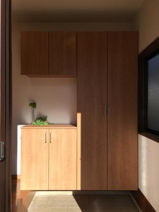 LIXIL　ラシッサS玄関収納