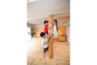 リビングに大黒柱を!