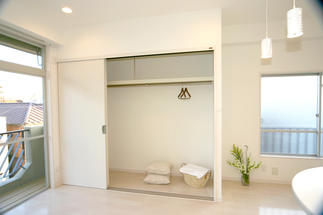 自由度の高い大型収納