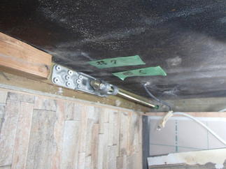 柱頭柱脚金物補強