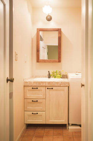 ■木×タイルの洗面台■