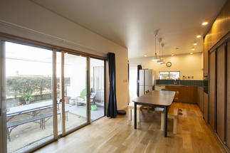 ■LDKからお庭へ■