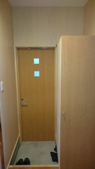 勝手口ホール（店舗通用口）