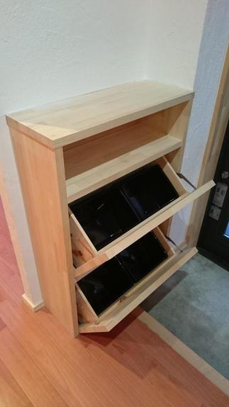 勝手口（LDK）の下足箱