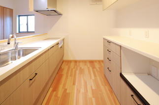 LIXILの対面キッチン