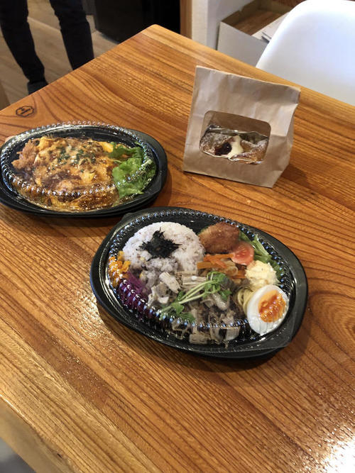 お弁当 屋.jpg