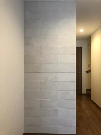 玄関前にもエコカラット