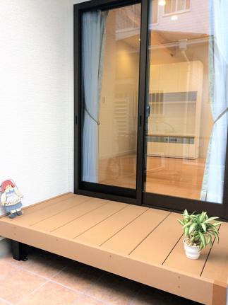 ワンちゃん喜ぶ日向ぼっこスペース