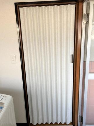 アコーディオンカーテン