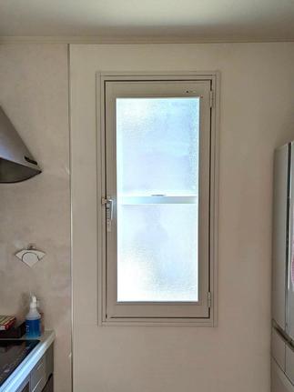 キッチン内窓
