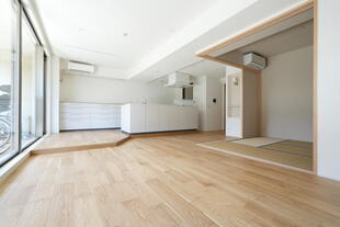 埼玉LIXIL/フルリノベ/対面キッチン/広々リビング/インプラス/キッチン収納