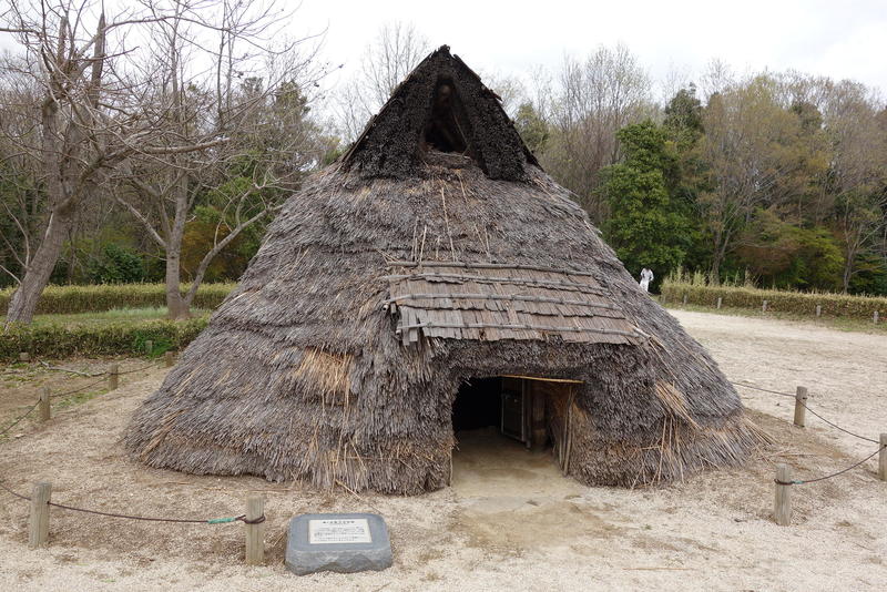 竪穴式住居.jpg