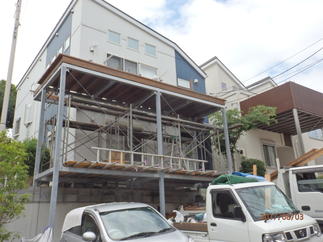 既存デッキが古くなったため新しく作り変えました。