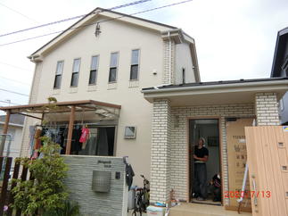 外壁も塗装して見違えるようになりました。