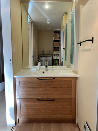 洗面化粧台　施工後