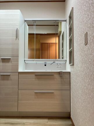 洗面化粧台施工後