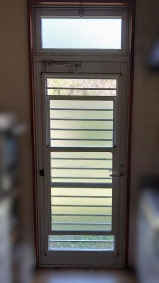 勝手口もリフォームし更に断熱性能アップ！