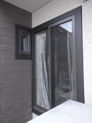 腰高窓から掃出し窓へ