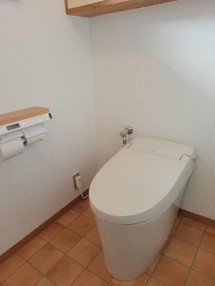 LIXILサティスＳタイプ　INAXならではの「キレイ」機能で汚れを寄せ付けないからお掃除ラクラク♪　桐生市リフォーム補助金利用