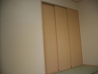 和室押入れ(改修後）