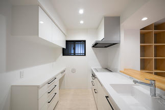 すっきり広々としたキッチン