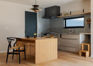 …穏やかな時間を育む、上質な機能美…