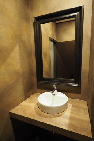 パウダールーム