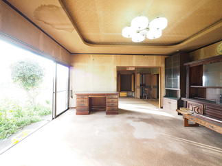 リビング　Before