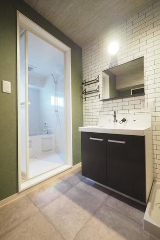 洗面化粧室　After