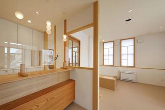 受付カウンター　After