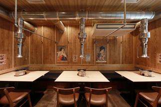 レトロで懐かしくあたたかみがある内観