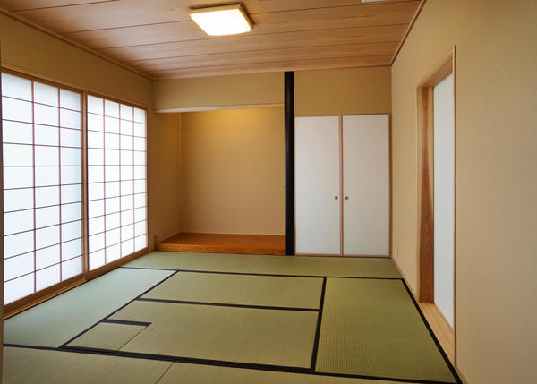 1階 和室 閉戸.jpg