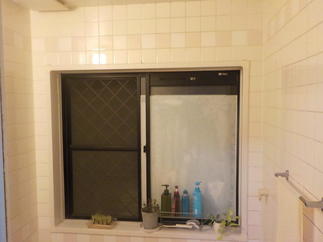 （Before）浴室窓