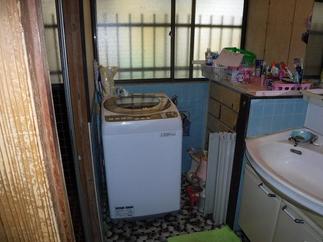 （Before）脱衣所