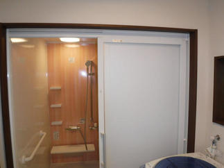 （After）浴室 引き戸