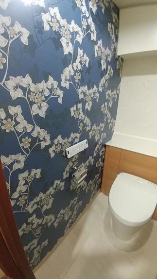 クロスが印象的